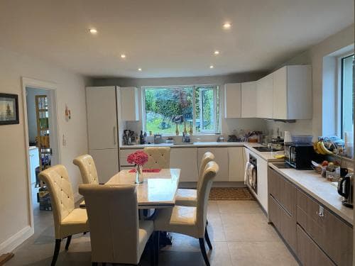 Kilmactrasna Cottage kitchen